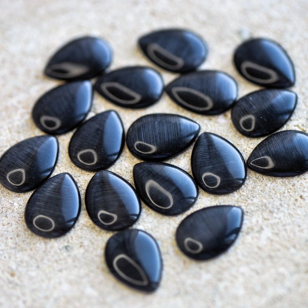 кабошон "кошачий глаз" капля, стекло, цвет черный, 14x10x2.5 мм