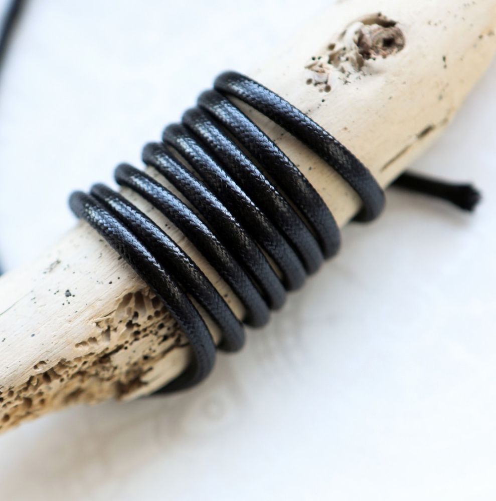 шнур вощеный, цвет черный, 3 мм