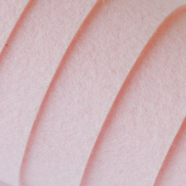 фетр 827 светло-розовый, 1.2 мм, 33х110 см