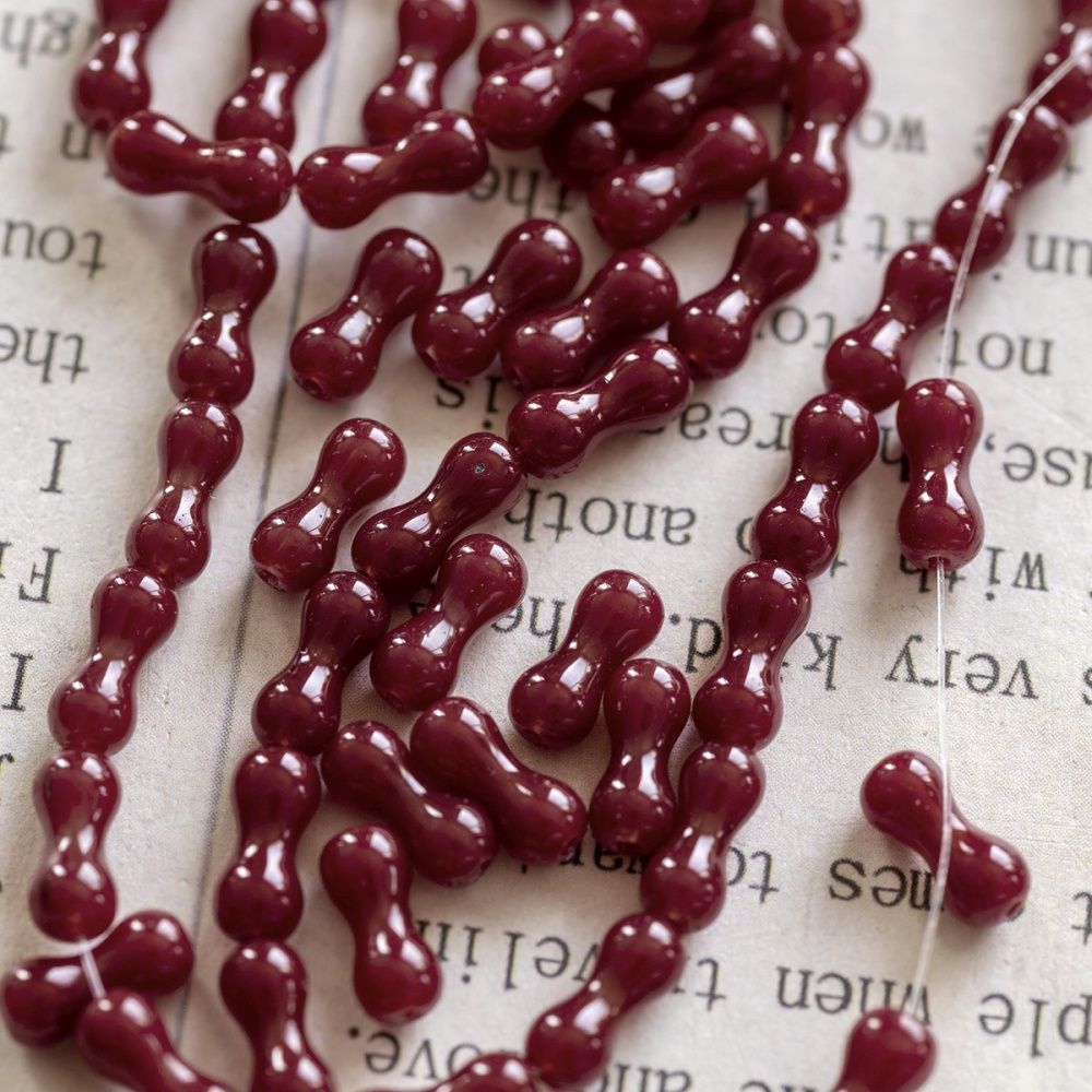 бусина "косточка", стекло, цвет красный, 8х3.5 мм