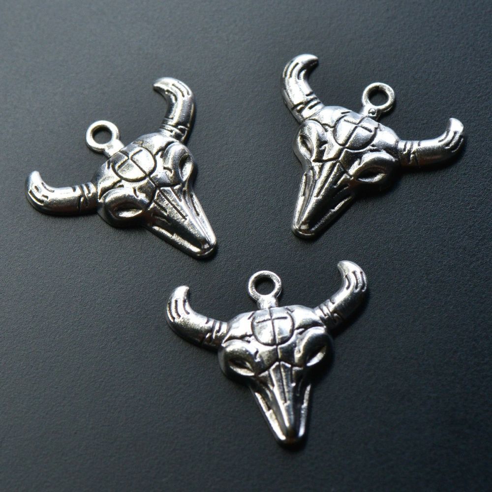 подвеска металлическая "лонгхорн", цвет античное серебро, 28x29х4 мм