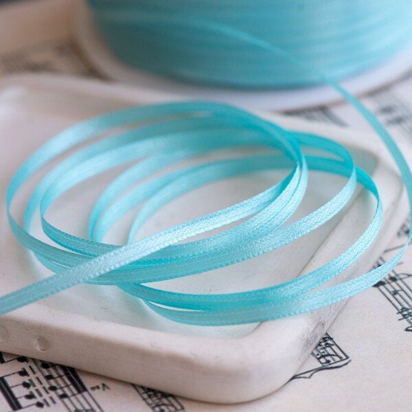 лента, атлас, цвет голубой яркий, ширина 3 мм ленты