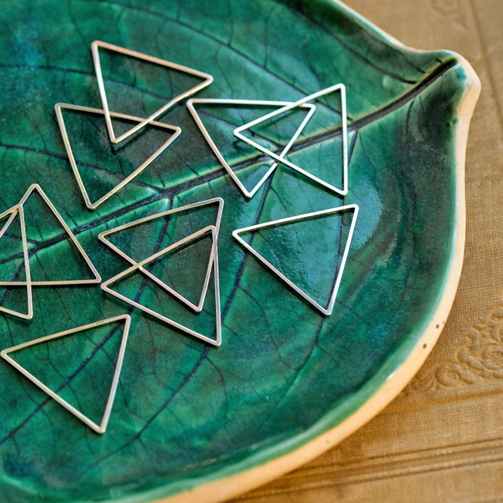 подвеска-рамка металл "триангл", цвет платина, 23.5x27x0.8 мм