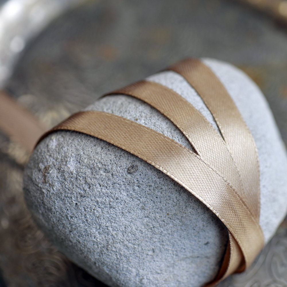 лента, атлас, цвет серый хаки, ширина 10 мм ленты