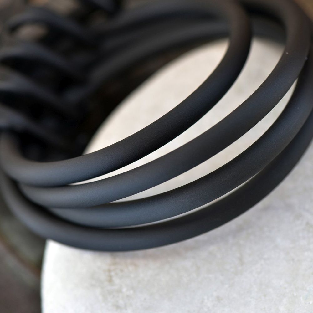 шнур резиновый, с отверстием, цвет черный, диаметр 5 мм