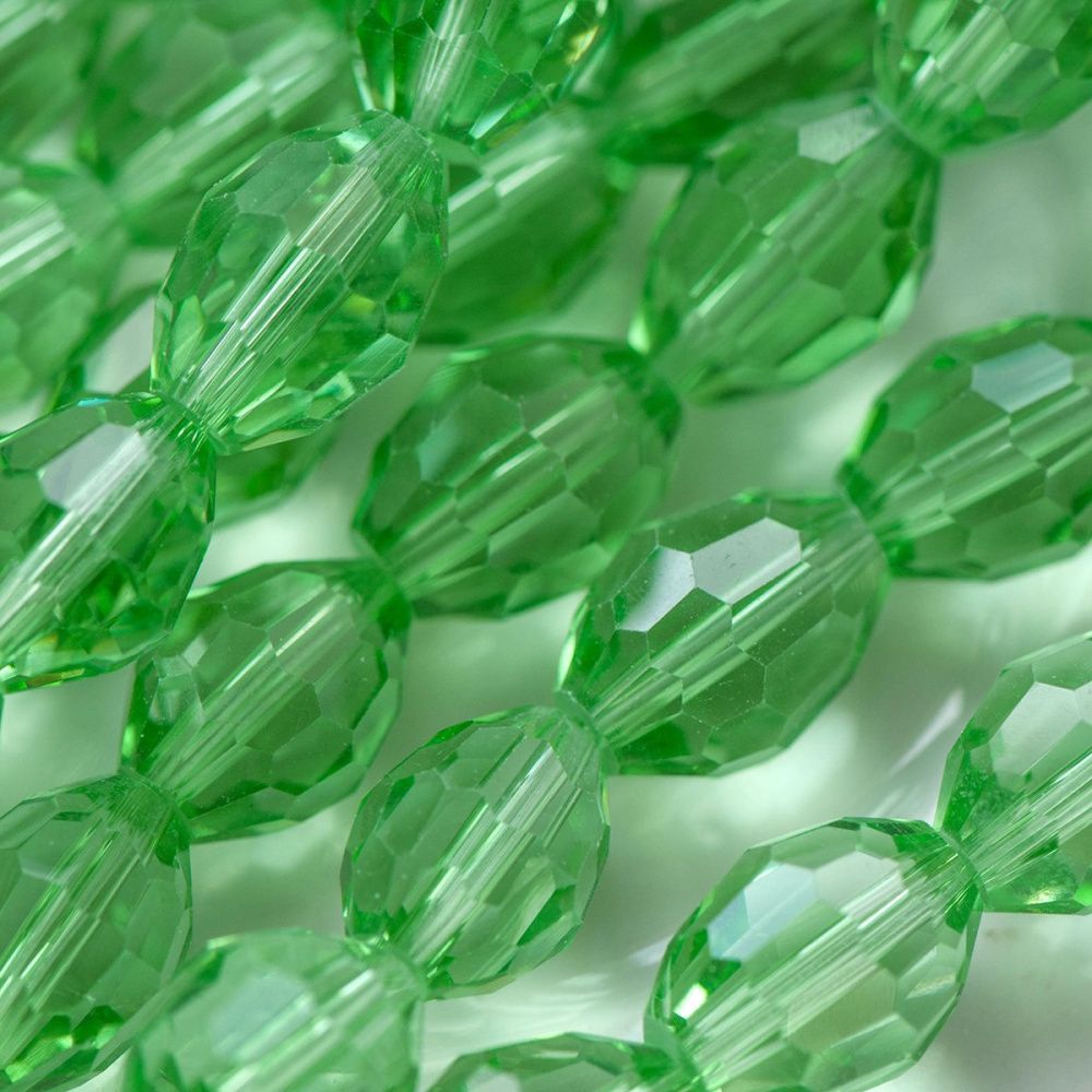 бусина, стекло "боб", овальная, граненая, цвет лаймовый, 10х13 мм