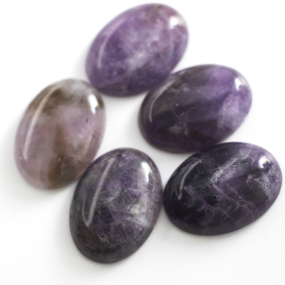 кабошон аметист овальный, цвет фиолетовый, 30x22x6.8 мм