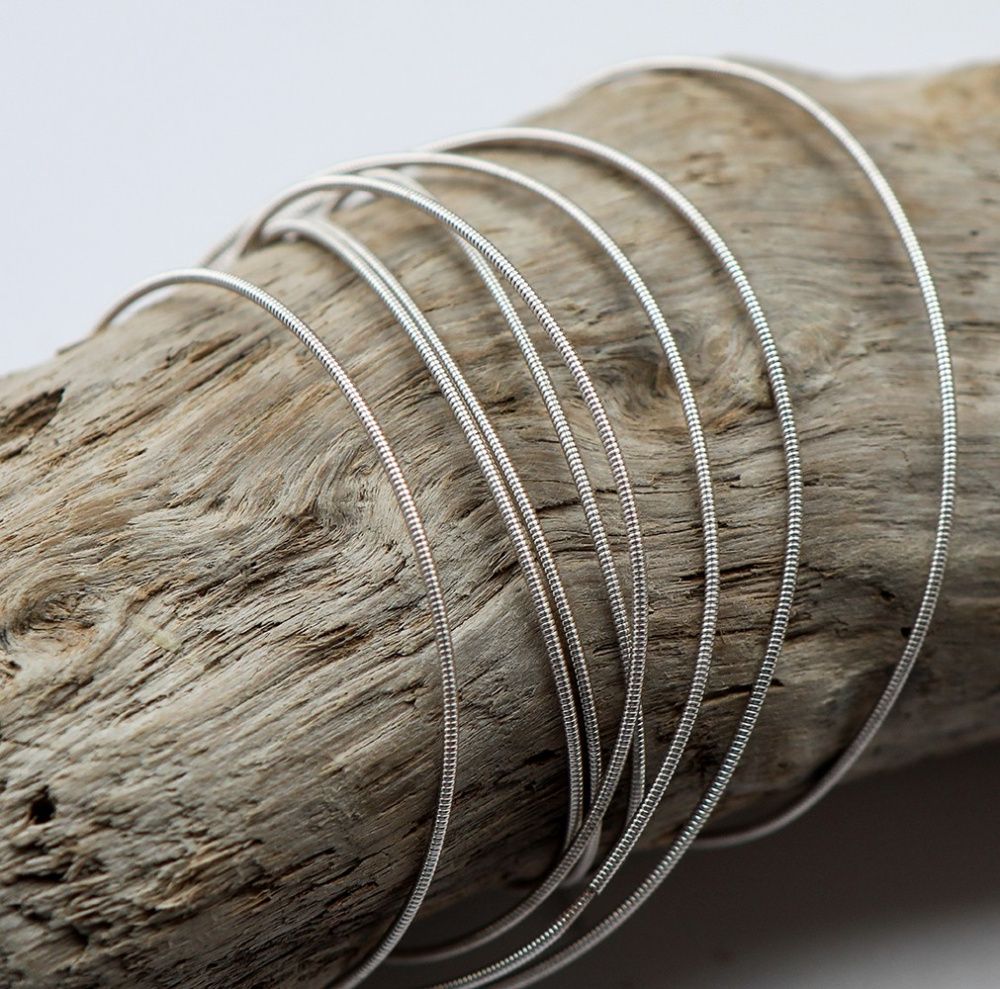 канитель жесткая, цвет серебро темное, 1 мм