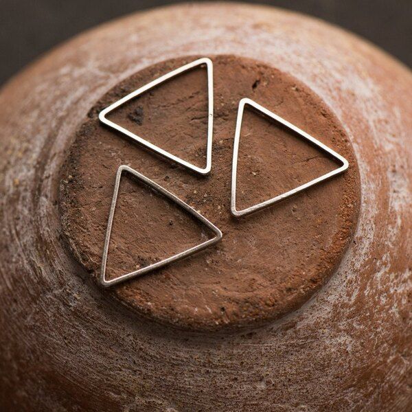 подвеска-рамка металл "триангл", цвет платина, 20х17.5x0.8 мм