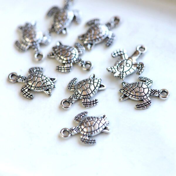 подвеска металлическая "черепашка", античное серебро, 16x12.4x2.2 мм