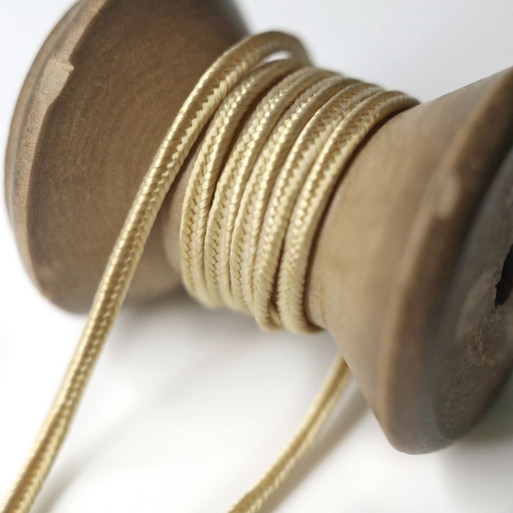 сутаж, цвет золотисто-бежевый, 2 мм