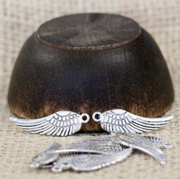 подвеска металлическая "крылышко", цвет античное серебро, 18х5х1 мм