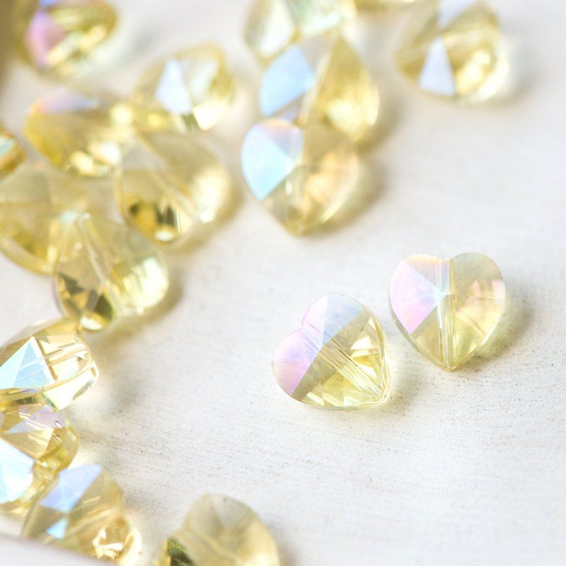 бусина "сердечко", стекло, цвет шампанского радужный, 10x10x6.5 мм