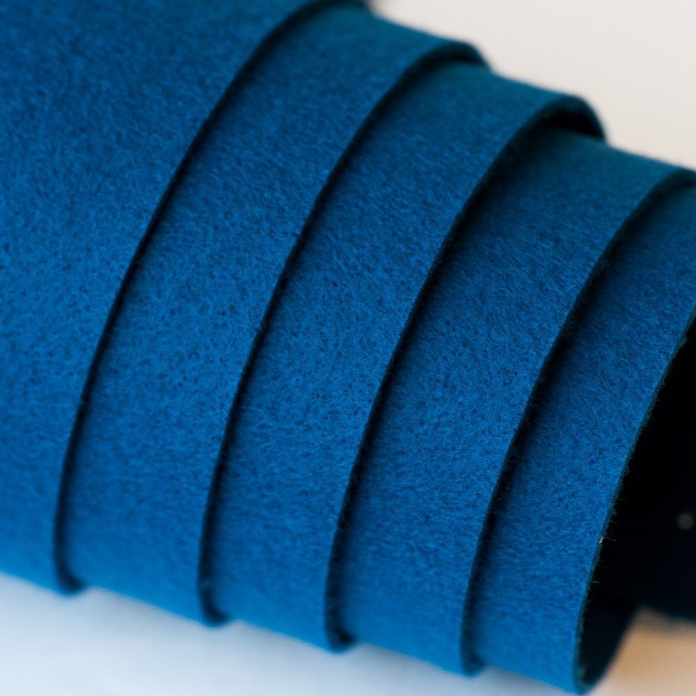 фетр 854 синий, 1.2 мм, 33х110 см