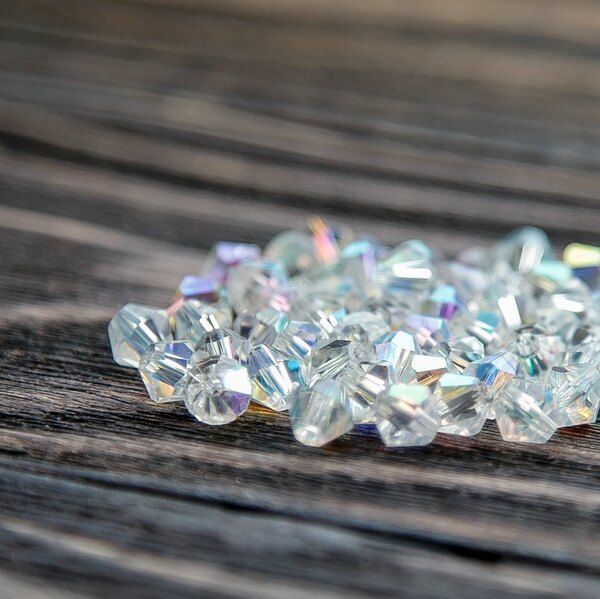 бусина, стекло биконус, цвет прозрачный радужный, 5-6 мм