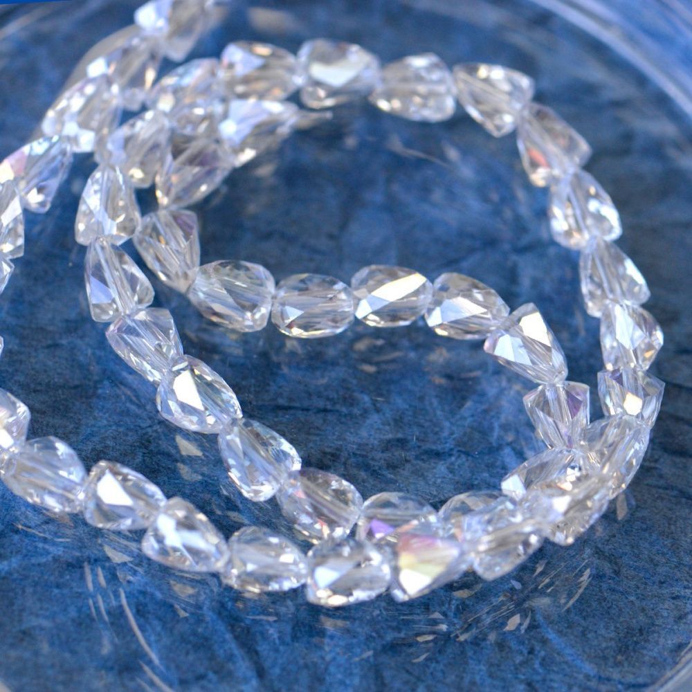 бусина "треугольник", стекло, цвет прозрачный ав, 8x6x6 мм