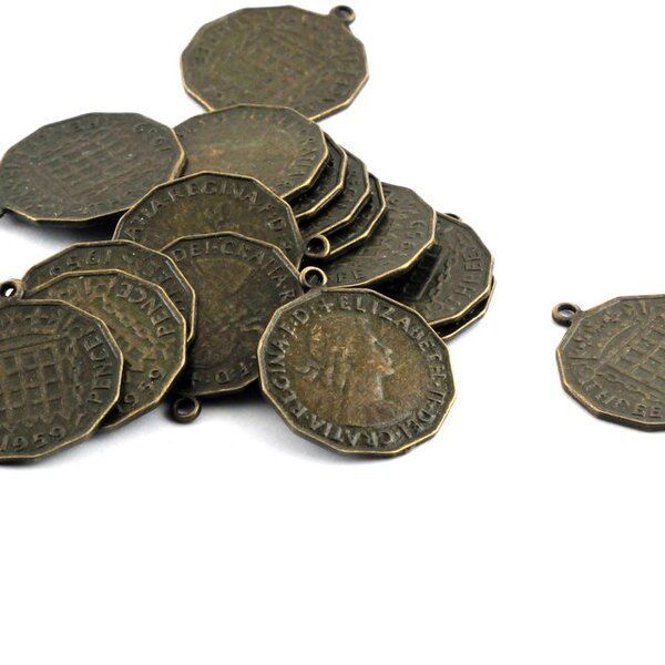 подвеска металлическая "елизавета ii", цвет античная бронза, 26х23х2 мм