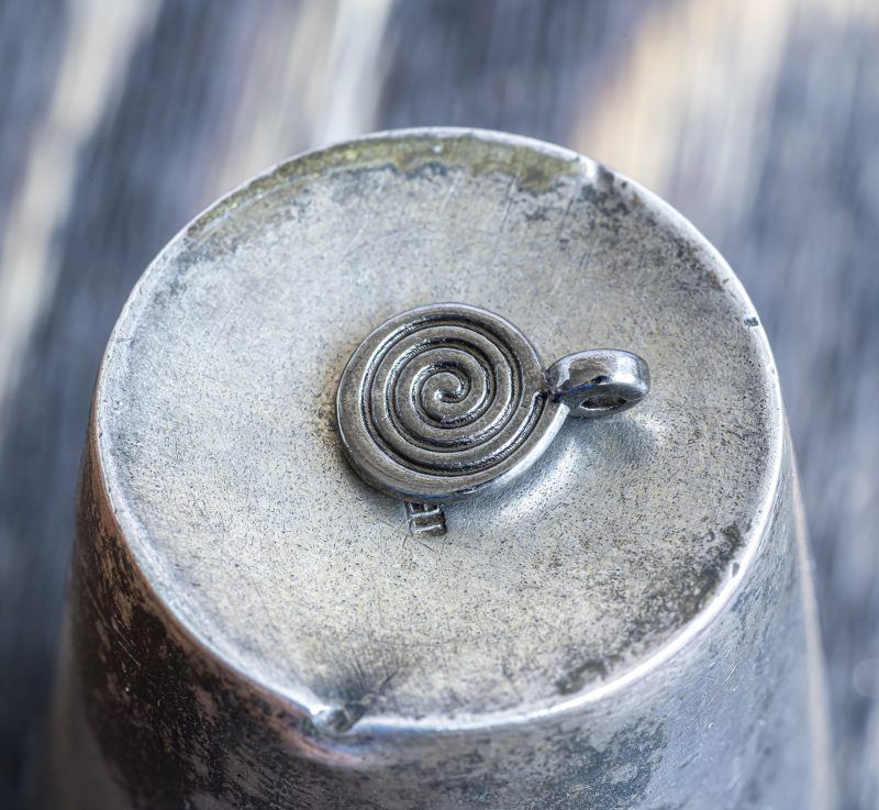 подвеска металлическая "спираль", цвет черный, 8х1.8х1.2 мм