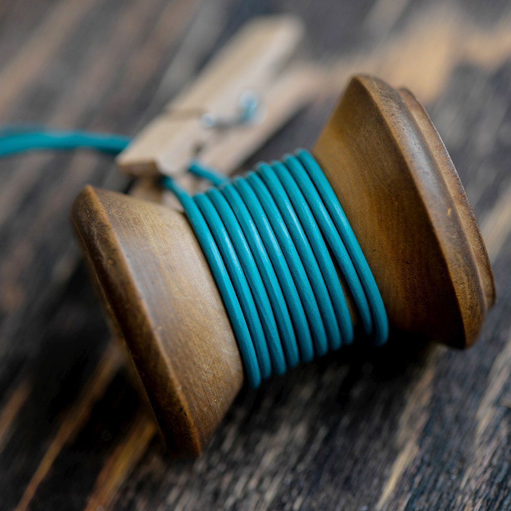 шнур кожаный, цвет бирюзовый, диаметр 2 мм