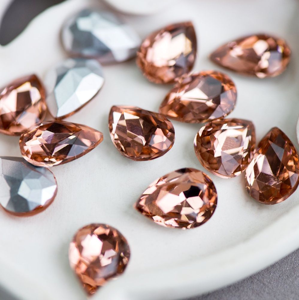кабошон стекло кристалл, каплевидный, цвет champagne, 14х10 мм