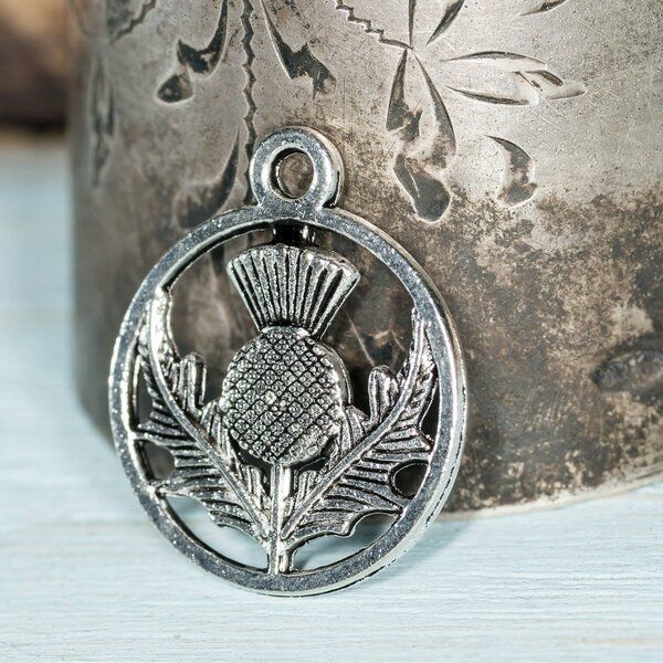 подвеска металлическая "чертополох", античное серебро, 19x16x1 мм