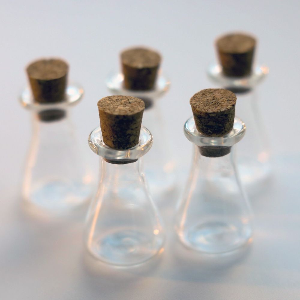 колба с крышкой, прозрачная, 24x16 мм