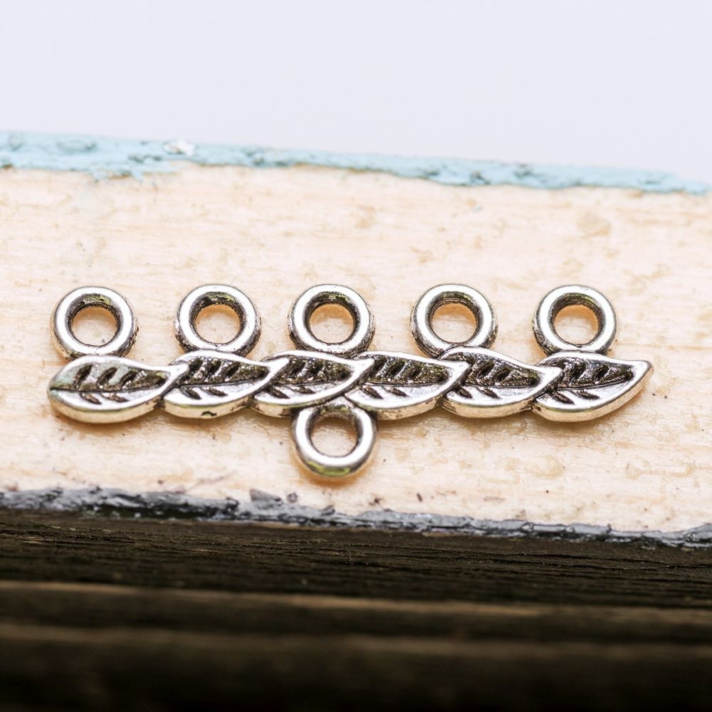 коннектор "листва", цвет античное серебро, 26х10х2 мм