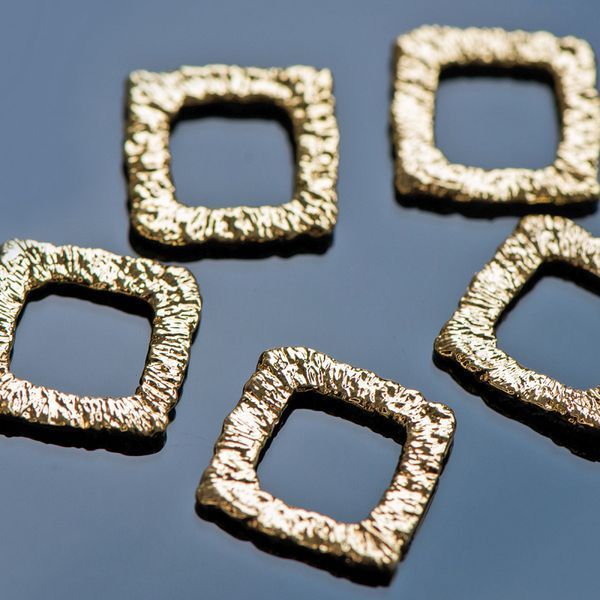 коннектор "натура", позолота, 14x14x1 мм