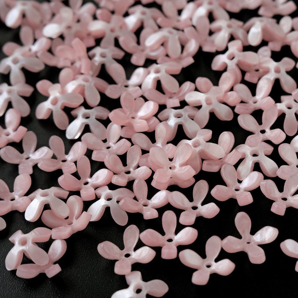 бусина, смола "сирень", цвет розовый перламутр, 13x13x3 мм