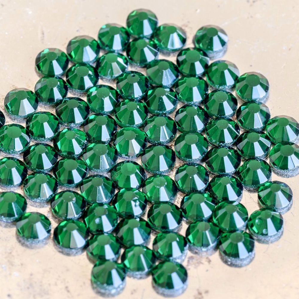 стразы термоклеевые горячей фиксации dmc, изумрудный, ss20