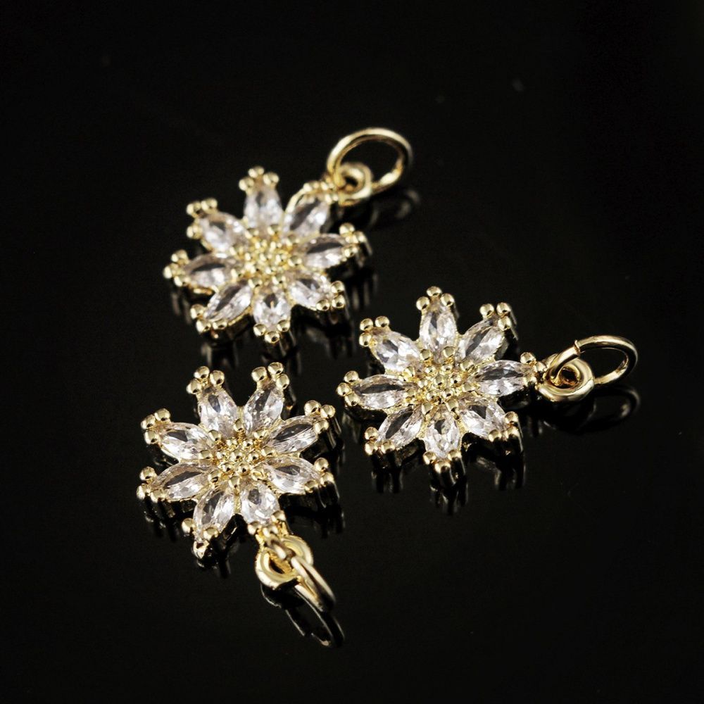 подвеска металл "сакура", позолота/прозрачный, 14.5x12x3 мм