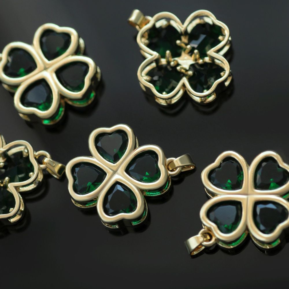подвеска металл "клевер", зеленый/позолота, 24x21.5x5.5 мм