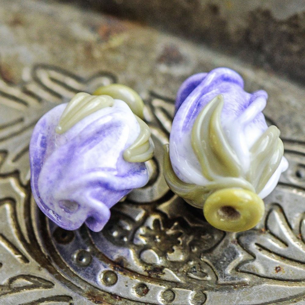 бусина, мурано "розовый бутон", бело-сиреневый, 15-16х10-11 мм