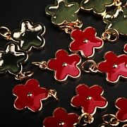 Подвеска металл "Незабудка", позолота/красный, 14.5x12x1.3 мм