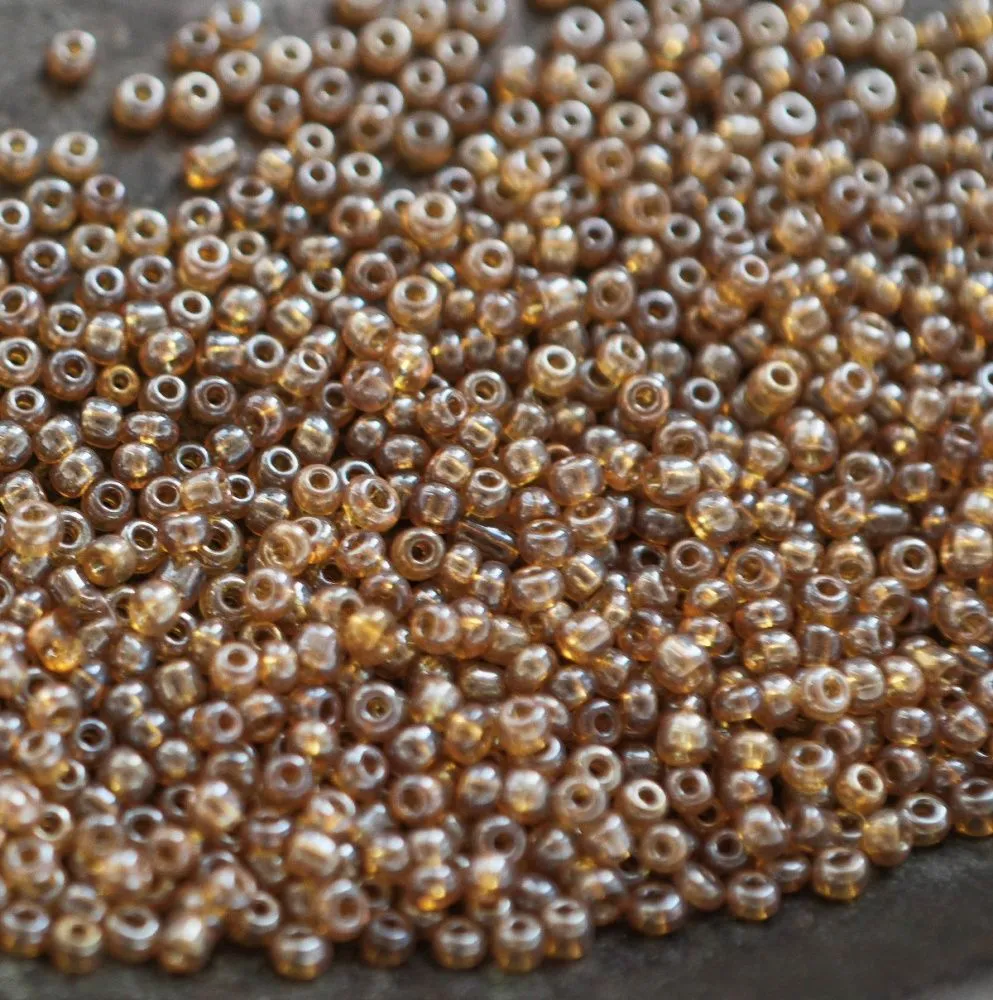 бисер "радуга", цвет коньячный люстровый, 12/0 (уп 7 г)