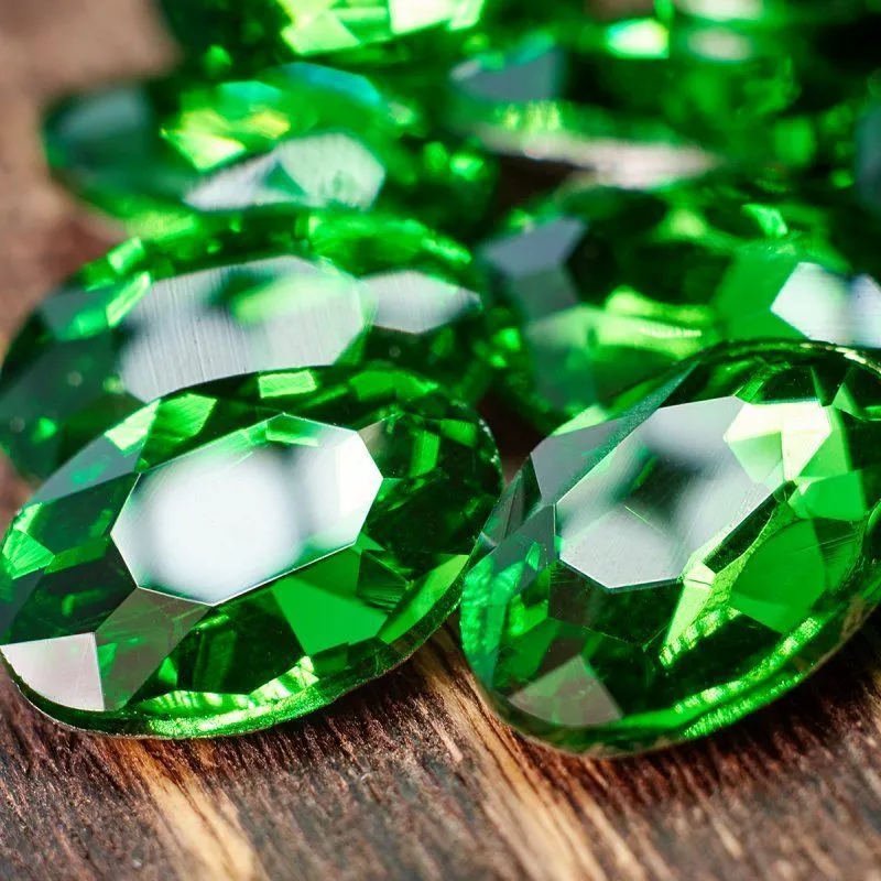 кабошон стекло кристалл, овальный, цвет светлый peridot, 18х13 мм