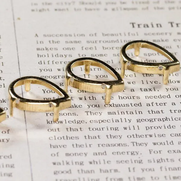 цапы для стразов каплевидные, открытые, золото, 25х18 мм