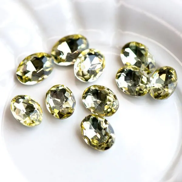 кабошон стекло кристалл, овальный, цвет jonquil, 14х10 мм