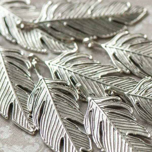 подвеска металлическая "перышко", цвет античное серебро, 62х23х2 мм