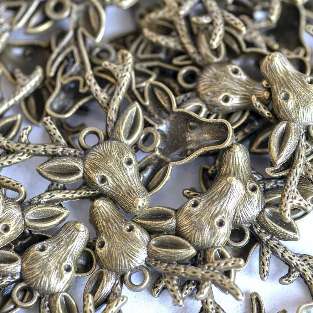 подвеска металлическая "олень", цвет античная бронза, 35x31 мм