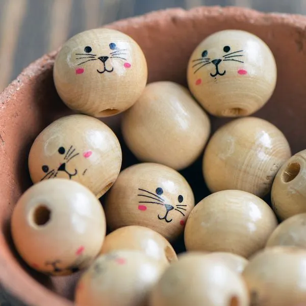 бусина дерево "котики", цвет бежевый/черный, 19-20 мм