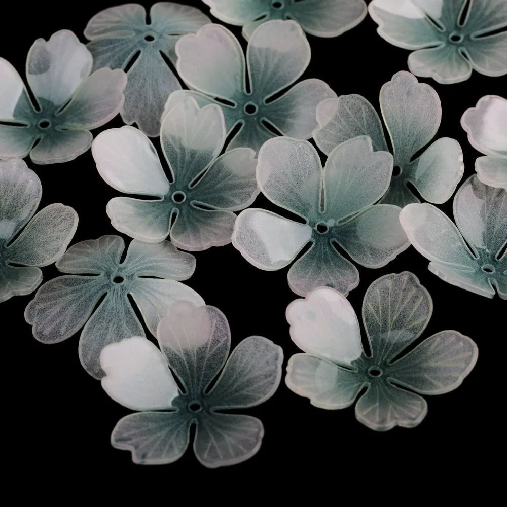 бусина, акрил "цветок сливы", цвет белый/бирюзовый, 28x28x8-10 мм