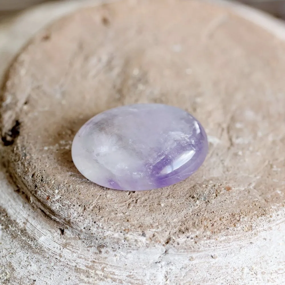 кабошон аметист овальный, цвет фиолетовый, 13х18х5 мм