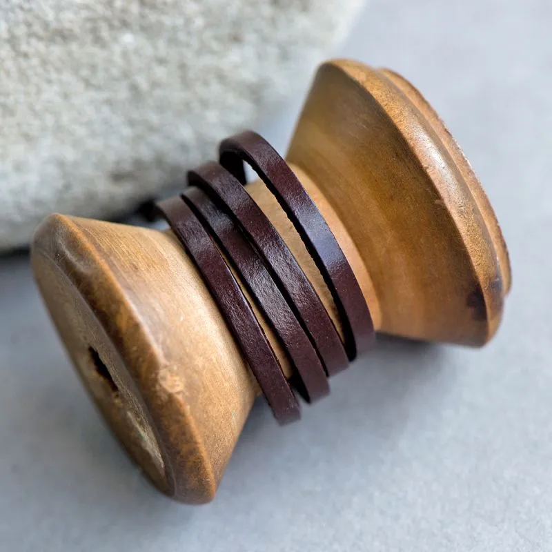 шнур кожаный, плоский, цвет кофе, 3х2 мм