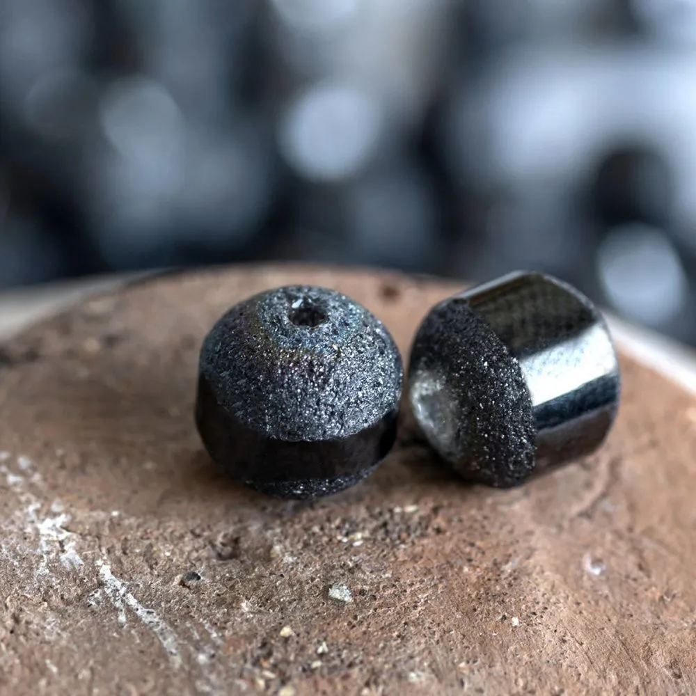 бусина, стекло 8, цвет черный металлик, 8 мм