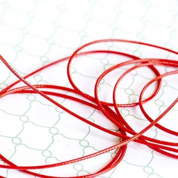 шнур вощеный, цвет красный, 1 мм