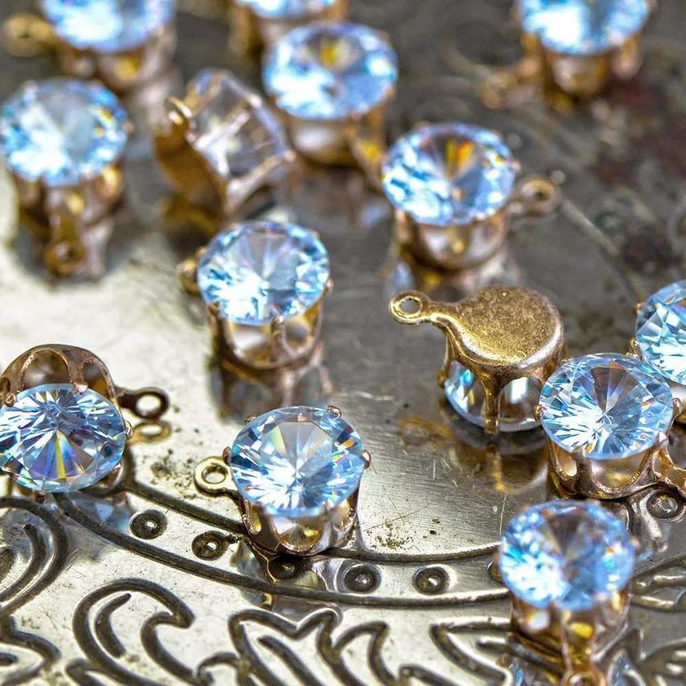 подвеска-страз, циркон прозрачный, цвет светлое золото, 10x9x6 мм