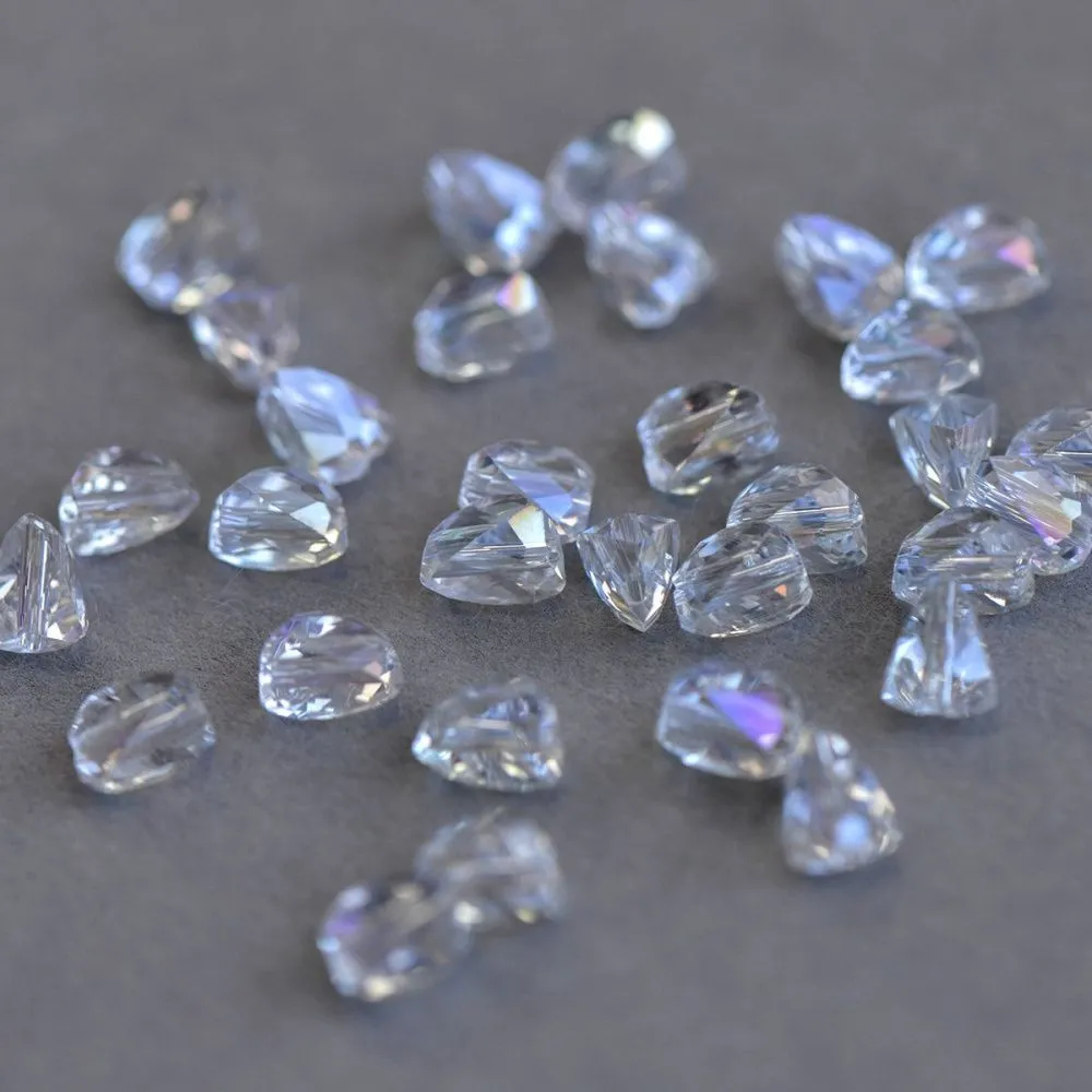 бусина "треугольник", стекло, цвет прозрачный ав, 8x6x6 мм