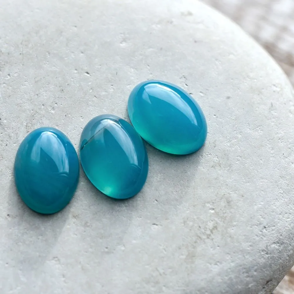 кабошон агат овальный, цвет голубой, 18x13x6 мм