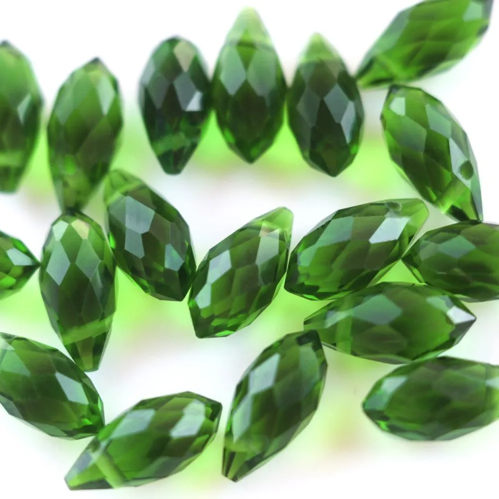 бусина "капля", граненая, стекло, цвет зеленый, 13x6 мм